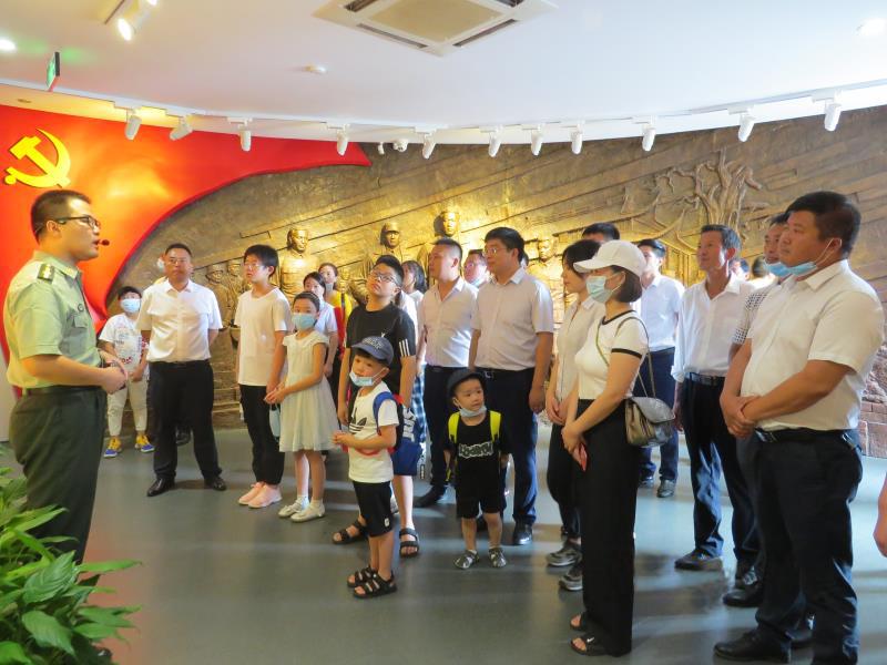 欧堡利亚盐城产业园园林公司开展爱国主义教育活动