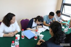 盐城市物价局检查组一行到临欧堡利亚宴会中心指导工作