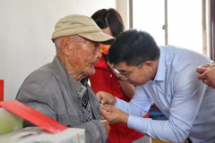 【情暖英雄】欧堡利亚集团滨隆公司领导慰问抗战老兵